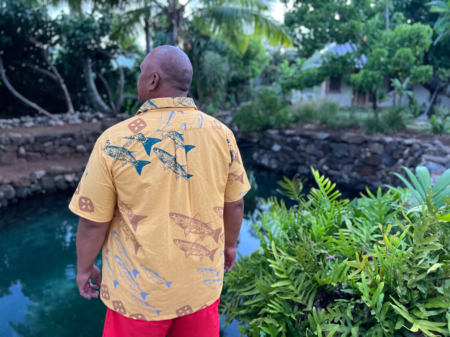 'Anae Holo Button-down Aloha Shirt - Color: Mustard